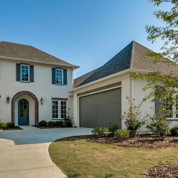 2 Story Stucco Home with 2 Car Garage
