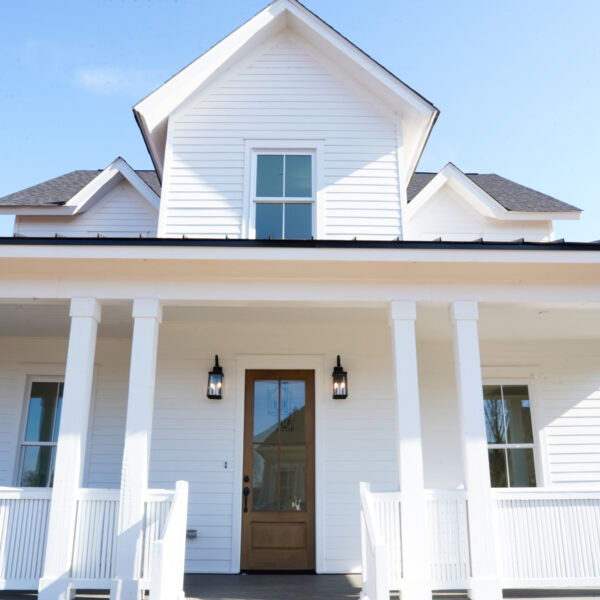 Exterior Design Luxury Farmhouse