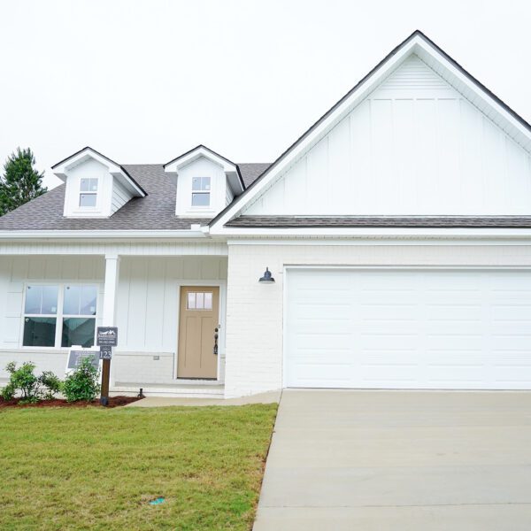 Neptune’s Cove Athena W Tub Lot 123