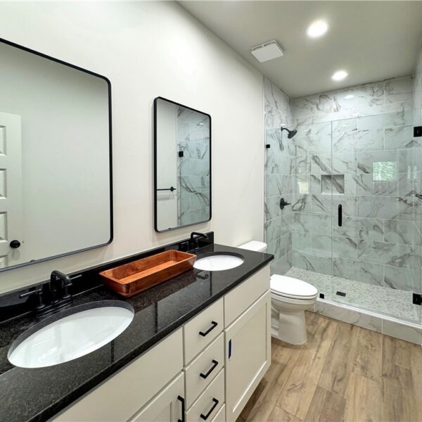 Ridge at Timbercove Bathroom