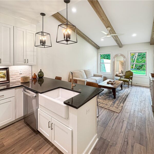 Ridge at Timbercove Kitchen