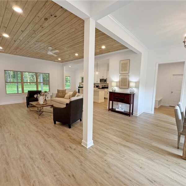 Timberwood Livingroom
