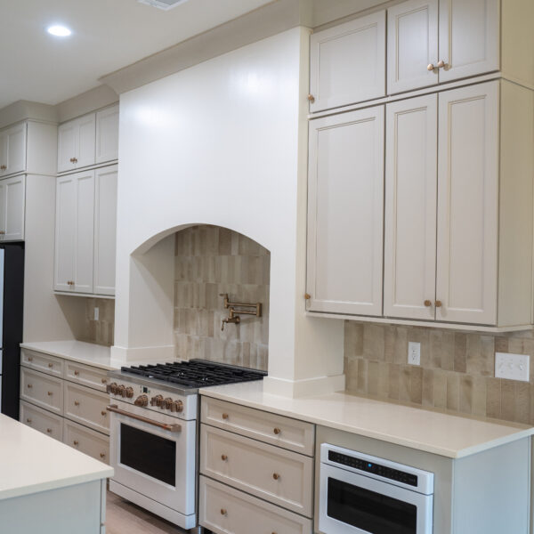 Lot 189 | Legacy Classic Kitchen Design