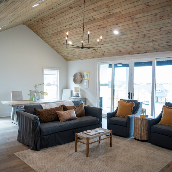 Lot 41 | Vaulted Tongue & Groove Ceiling